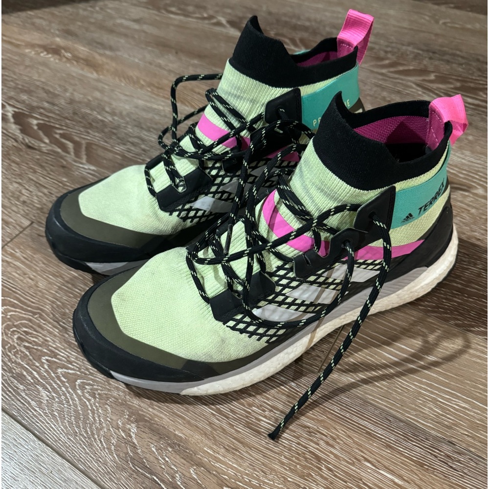 Adidas Terrex Free Hiker Boost Hiking 🏔️ Boots Men’s size 11.